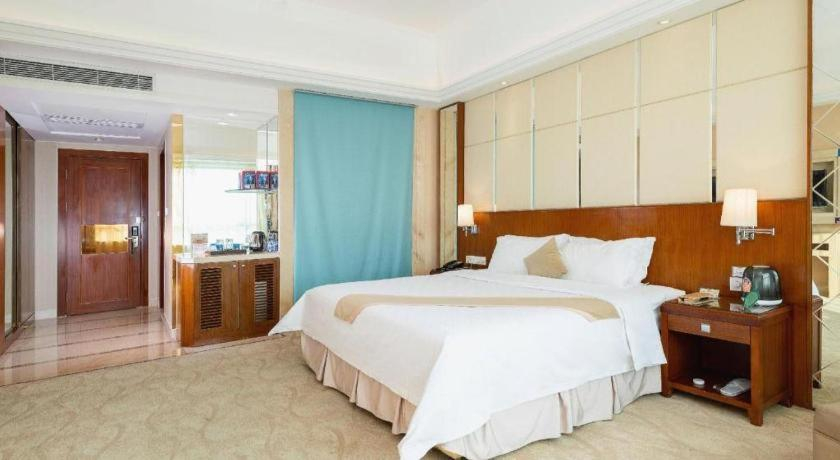 Bedroom 2, Regency Hotel, Dongguan