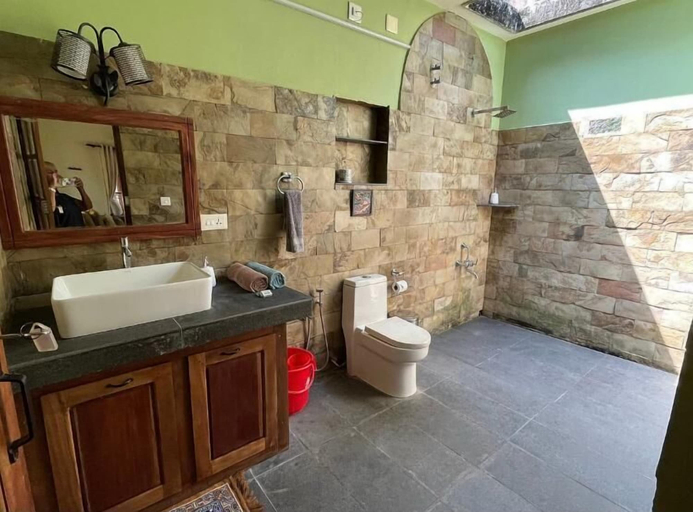 Bathroom 4, Mandaram villas, Alappuzha