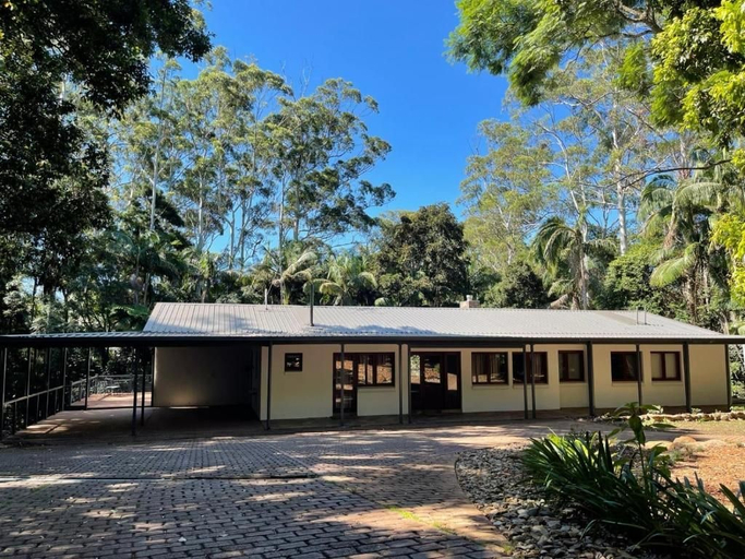 Exterior & Views 2, Pethers Rainforest Retreat, Tamborine Mountain
