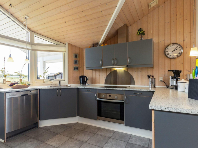 Others 5, 8 Person Holiday Home in Lokken, Hjørring