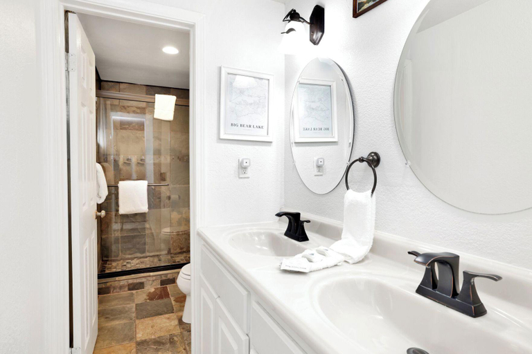 Bathroom 4, Apres Chalet #2364, San Bernardino