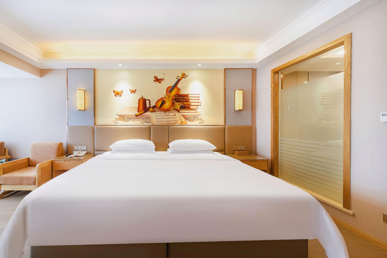 Bedroom 2, Vienna Hotel Shandong Weihai Wendeng Wenshan Road, Weihai