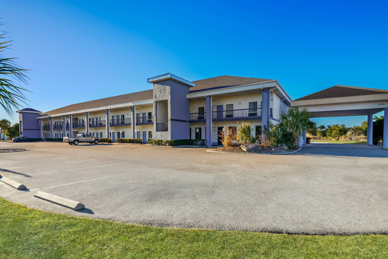 Exterior & Views 1, Quality Inn Weeki Wachee - Spring Hill, Hernando