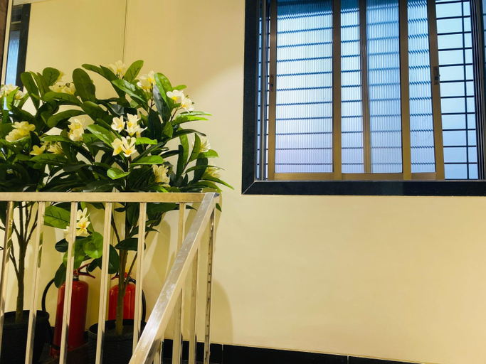 Others 5, Hotel Rose Inn, Mumbai Suburban