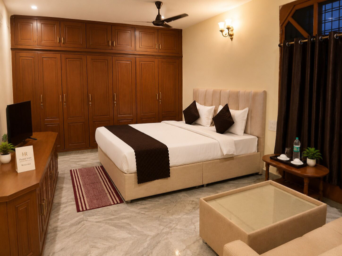 Room 3, Homeroots Service Apartment, Hyderabad