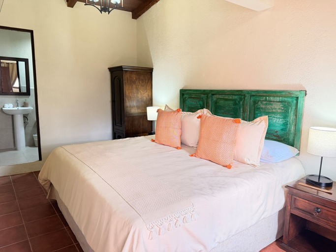 Bedroom 2, La Ermita de Santa Lucia, Antigua Guatemala