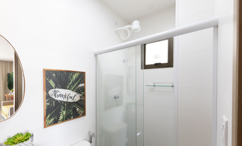 Bathroom 2, Apt With Lagoon and Pool View Vll0101, Maraú
