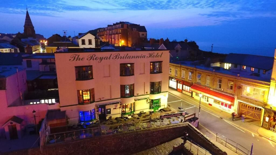 Exterior & Views 2, The Royal Britannia, Devon
