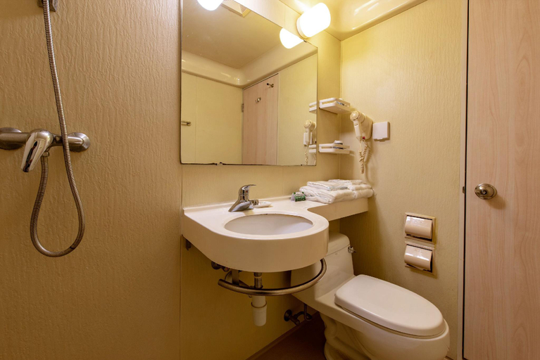 Bathroom 4, Jinjiang Inn Shanghai Expo Park Pusan Rd, Shanghai