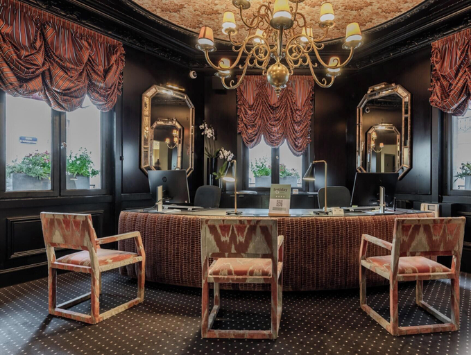 Food & Drinks 5, Hotiday Room Collection - Paris Arc de Triomphe, Paris