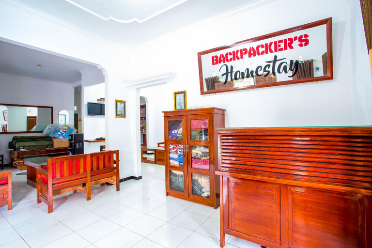 Lobby 2, Spot On 2718 Backpacker'S Homestay Jlegong, Wonosobo