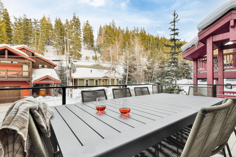 Food & Drinks 5, Webster By Avantstay Central Location W Hot Tub A, Summit