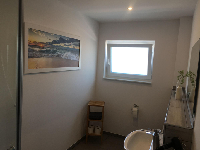 Bathroom 5, Zimmer Adelheid, Celle