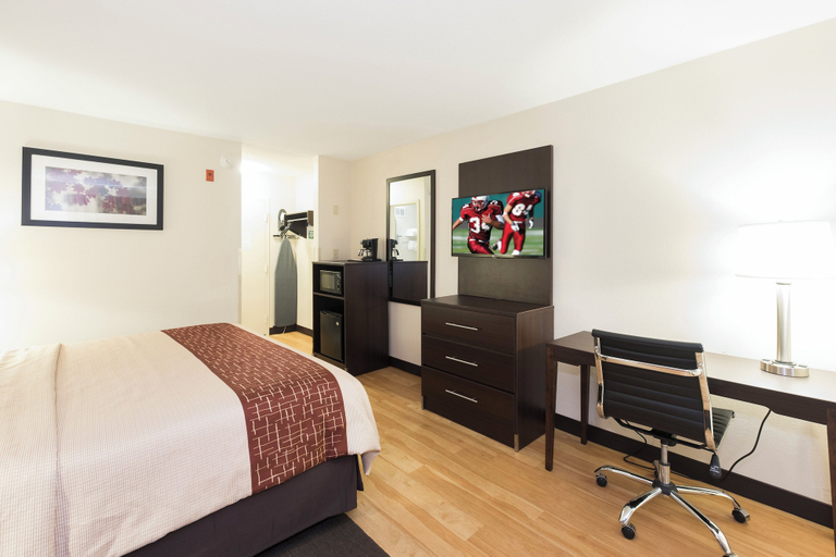 Bedroom 5, Red Roof Inn Columbus - Ohio State Fairgrounds, Franklin