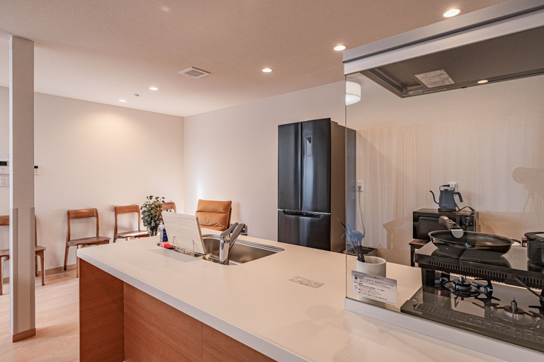 Private kitchen 5, Apartment Hotel 11 Villa Tengachaya, Osaka
