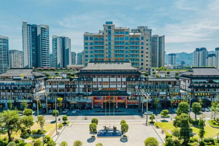 Exterior & Views 2, Yuhe Hotel, Leshan