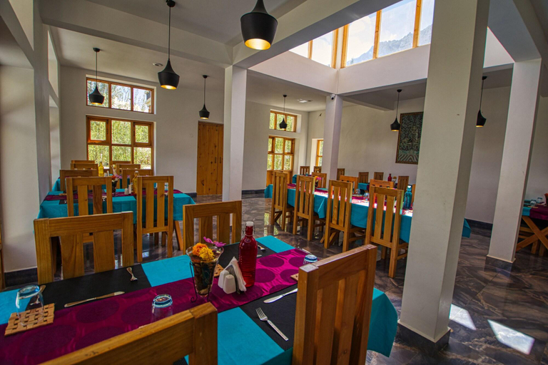 Food & Drinks 5, Chalet Seabuckthorn, Leh