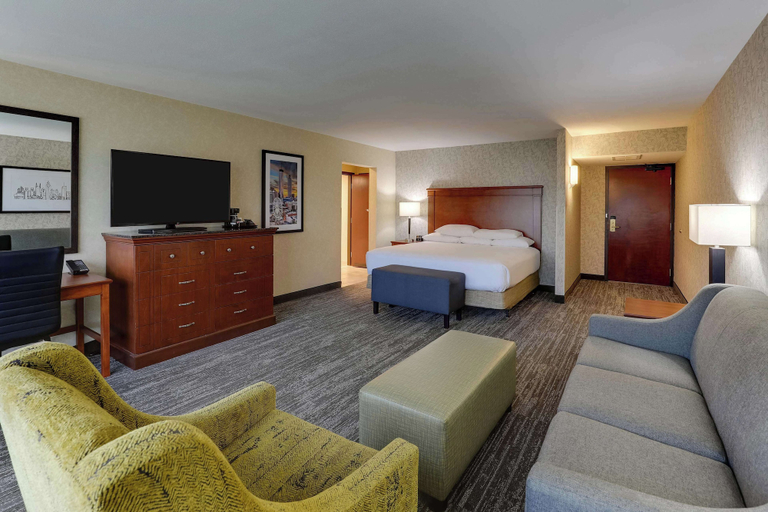 Bedroom 3, Drury Inn & Suites Atlanta Marietta, Cobb