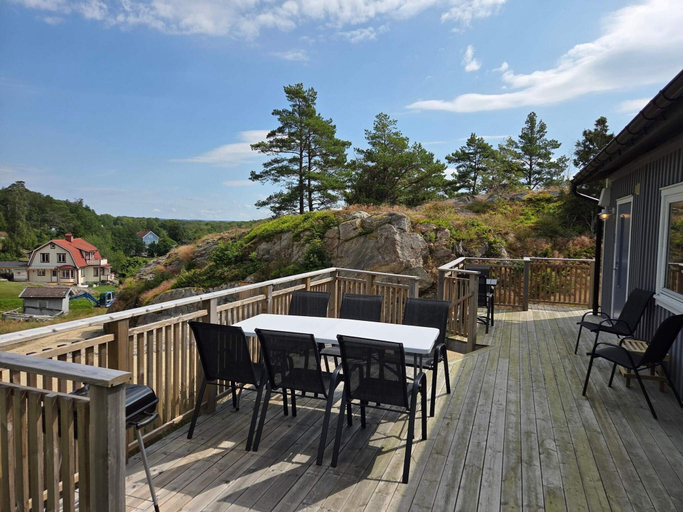 Others 2, 4 Person Holiday Home in Nosund, Orust