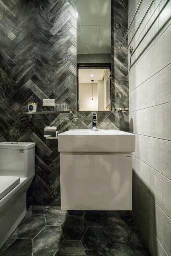 Bathroom 3, morn forest apartment, Tainan