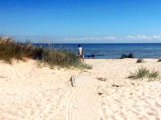 Beach 5, 4 Person Holiday Home in Lottorp, Borgholm