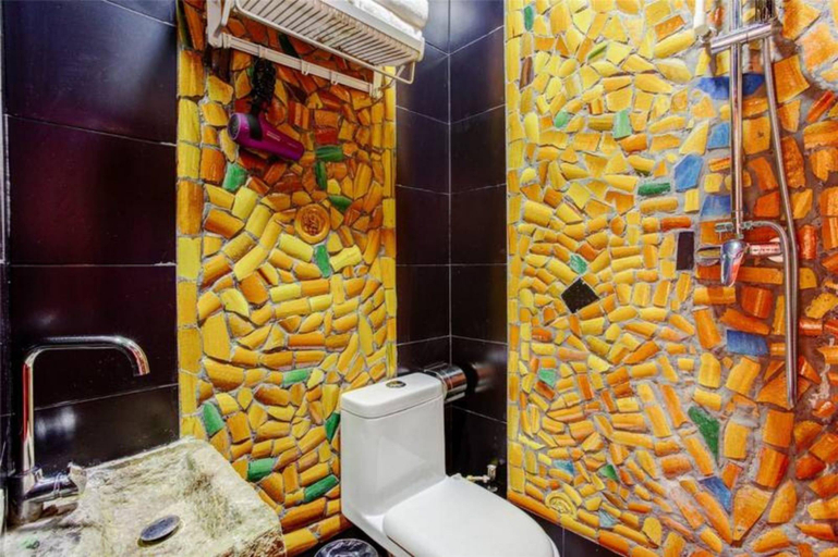 Bathroom 3, Huairou Xiangcun Pushe Boutique House, Beijing