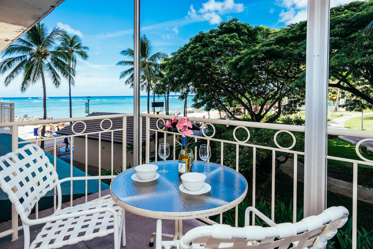 Exterior 4, Beachfront Rare Waikiki Shore Condo W/beach Access & Full Kitchen & Free Wifi, Honolulu