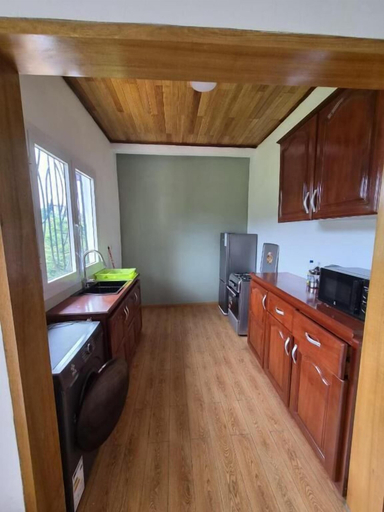 Interior 4, Charming 2-bedroom Apartment in Yaoundé With Garden View, Mfoundi