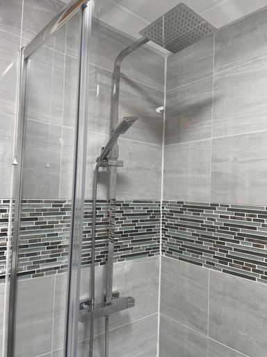 Bathroom 3, Tivoli Bungalow, North Somerset