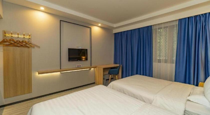Bedroom, 7 Days Premium Hotel Hangzhou West lake Hubin, Hangzhou