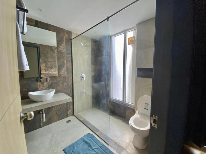 Bathroom 4, Hotel Ganga Bliss By DLS Hotels , Dehradun