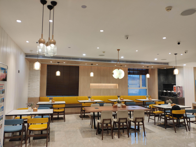 Food & Drinks 5, Hanting Hotel Beijing Capital International Airpor, Beijing