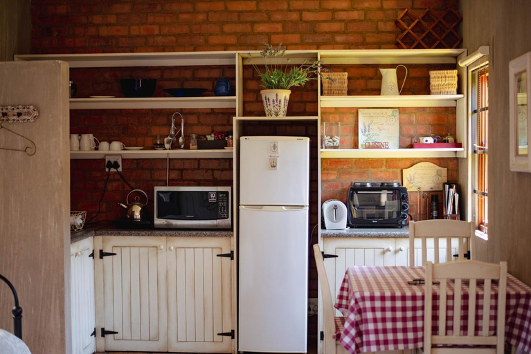 Others 5, Ambiance Guesthouse, City of Tshwane