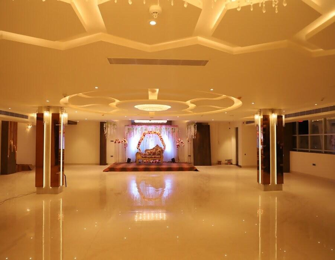 Business Facilities, Hotel Emperio Grand, Lucknow
