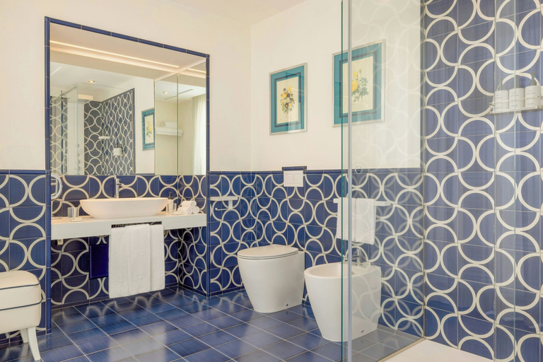Bathroom 4, Pazziella, a Luxury Collection Hotel, Capri, Napoli