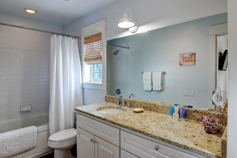 Bathroom 4, Casa Del Mar 103 St, Nueces