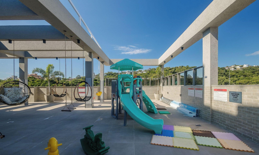 Others 4, Your Exclusive Stay With Pool and Jacuzzi Just 500 Meters From the Beach - ELF, Bombinhas