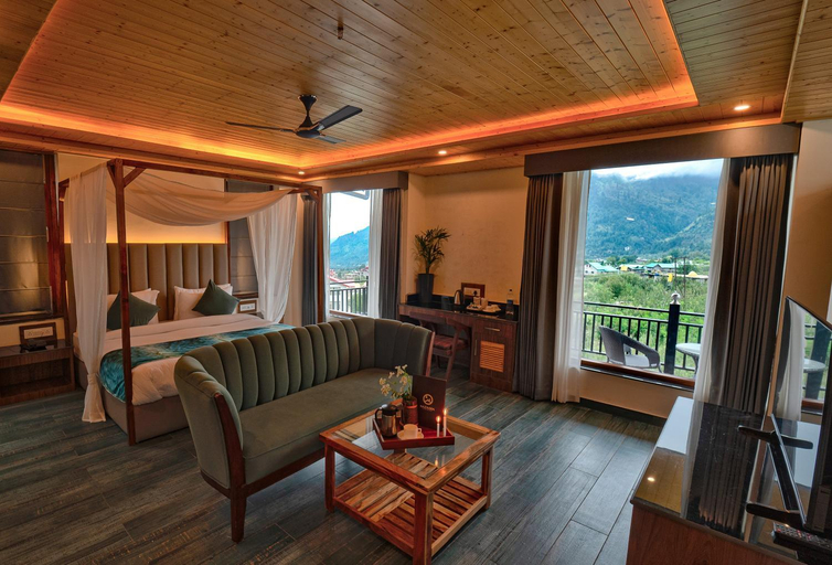 Bedroom 2, NAZAARA A LUXE RETREAT, Kullu