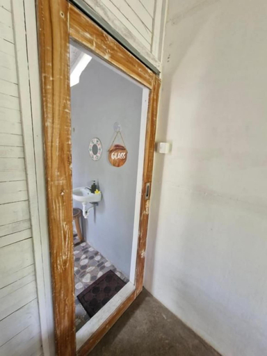 Bathroom 3, The Layar Homestay, Klungkung