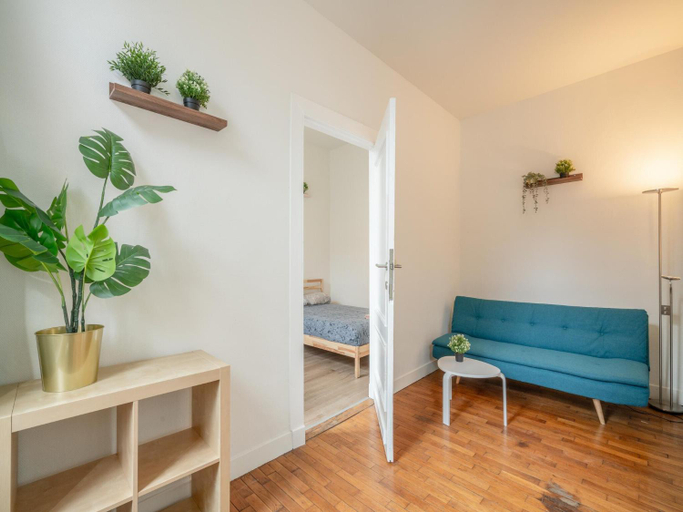 Others 5, Lively City Getaway for 10 Near Meir, Antwerpen