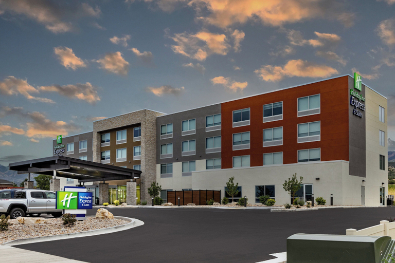 Exterior & Views 5, Holiday Inn Express & Suites NEPHI by IHG, Juab