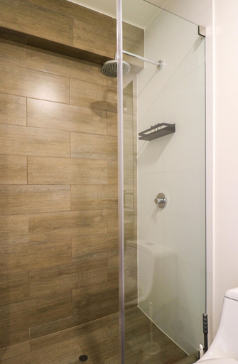 Room 3, w Upscale 3BR w Balcony in Upscale Miraflores, Lima