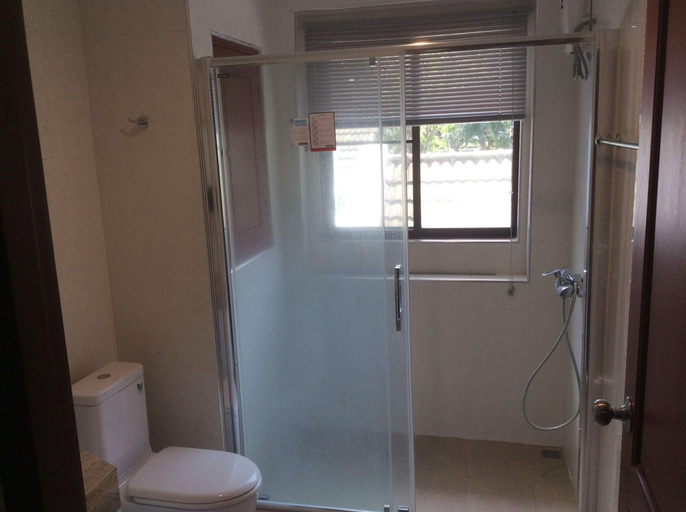 Bathroom 4, Baan Somprasong Apartment - Na Jomtien, Sattahip