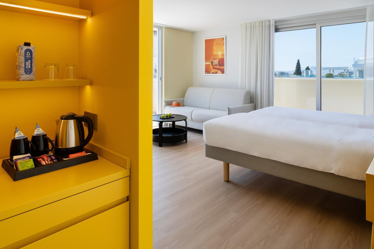 Bedroom 2, ibis Styles Larnaca, Larnaca
