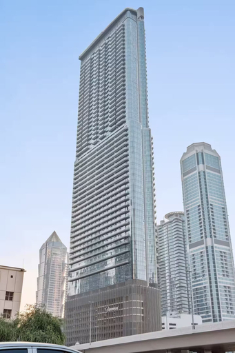 Building design, Stylish 2BR in Paramount Infinity Pool, Dubai