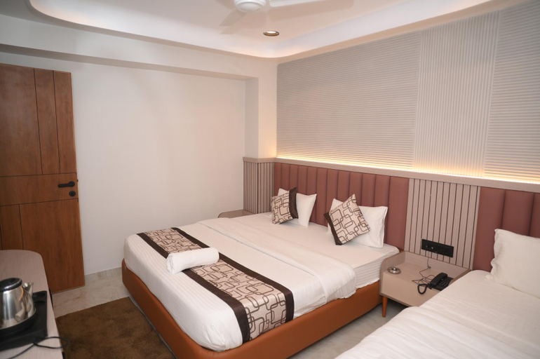 Bedroom 5, HOTEL HILTON INN, Gandhinagar