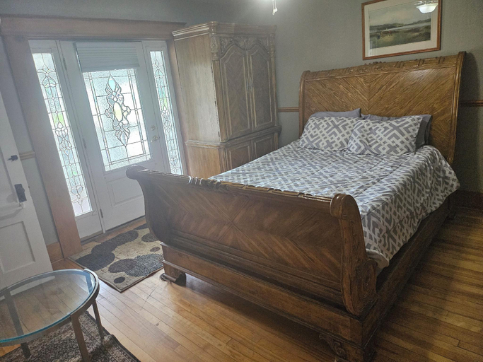 Bedroom 2, DuBois' Inn, Aroostook
