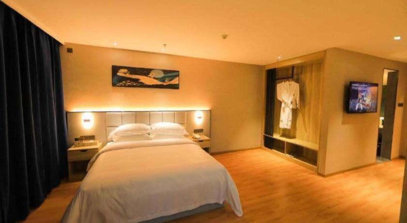 Bedroom 2, danfeng kelly hotel, Shenzhen