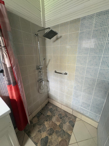 Bathroom 4, Alize Paradise ex Aseta Paradise, Grand-Bourg