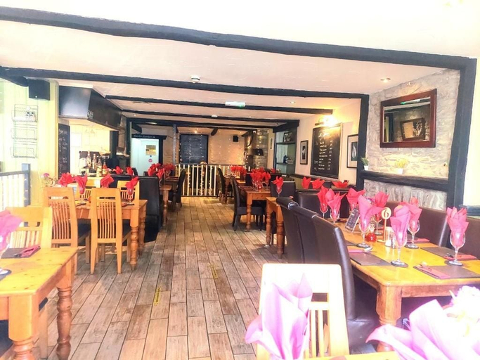 Food & Drinks 4, The Black Lion Royal Hotel, Ceredigion